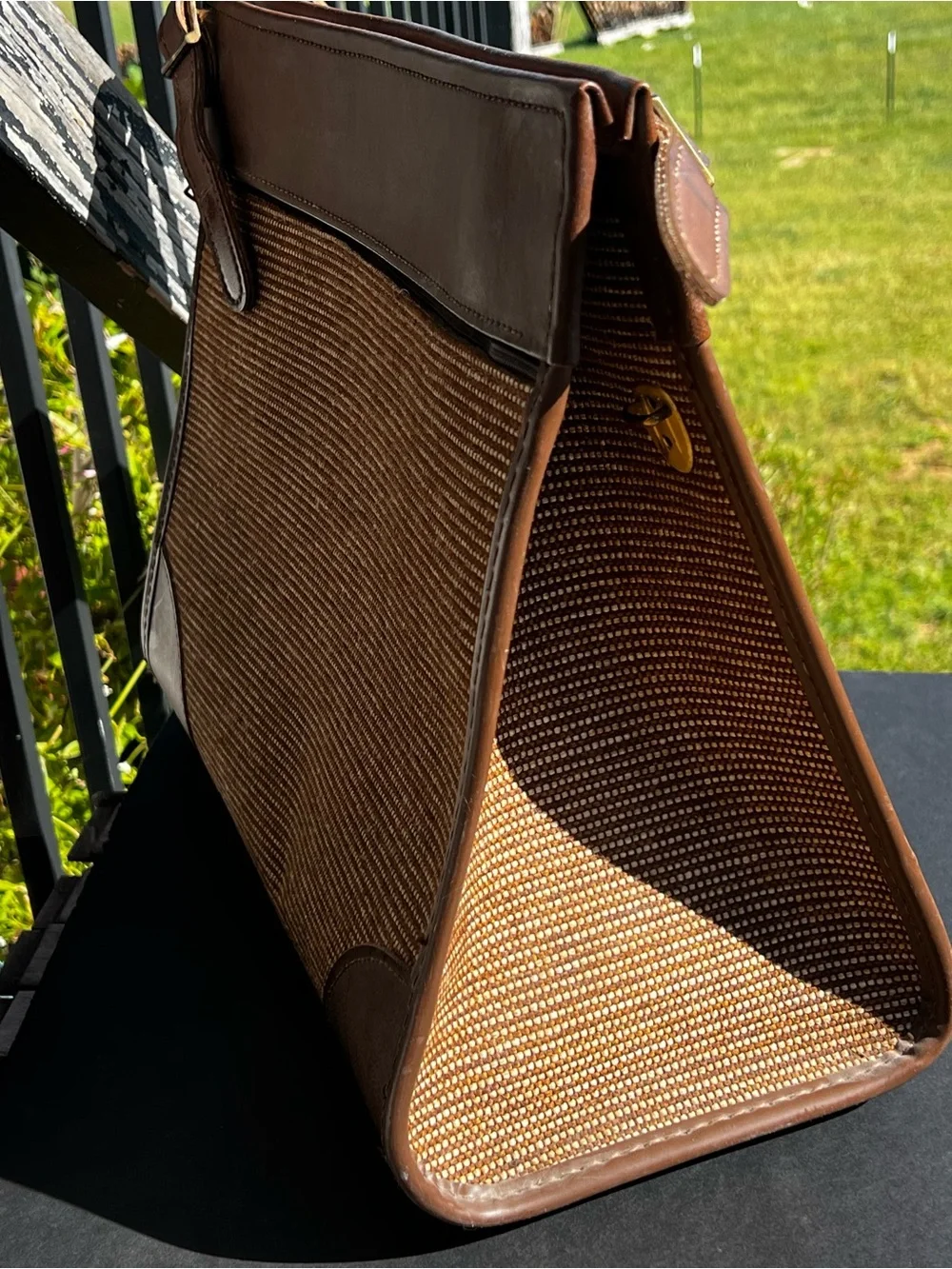 Hartmann stylish brown
